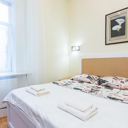 Біля Дзиги Сучасна Квартира На Вулиці Вірменській 35 Lviv Extérieur photo