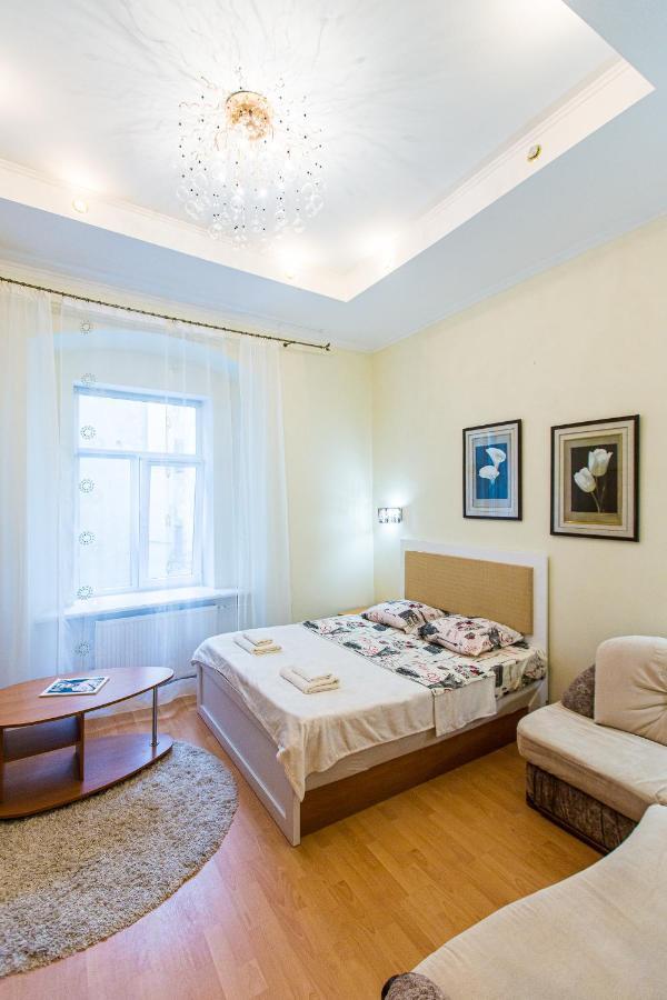 Біля Дзиги Сучасна Квартира На Вулиці Вірменській 35 Lviv Extérieur photo