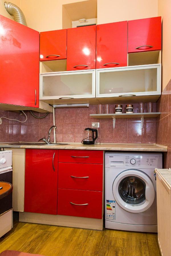 Біля Дзиги Сучасна Квартира На Вулиці Вірменській 35 Lviv Extérieur photo