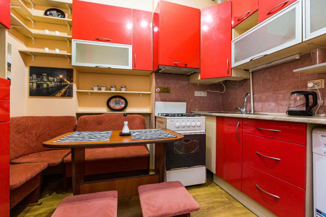 Біля Дзиги Сучасна Квартира На Вулиці Вірменській 35 Lviv Extérieur photo