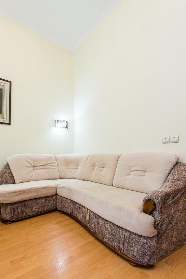 Біля Дзиги Сучасна Квартира На Вулиці Вірменській 35 Lviv Extérieur photo